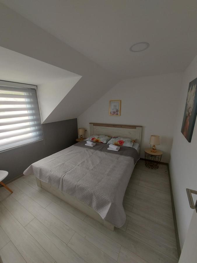 Lucic Guesthouse سيتينيي المظهر الخارجي الصورة